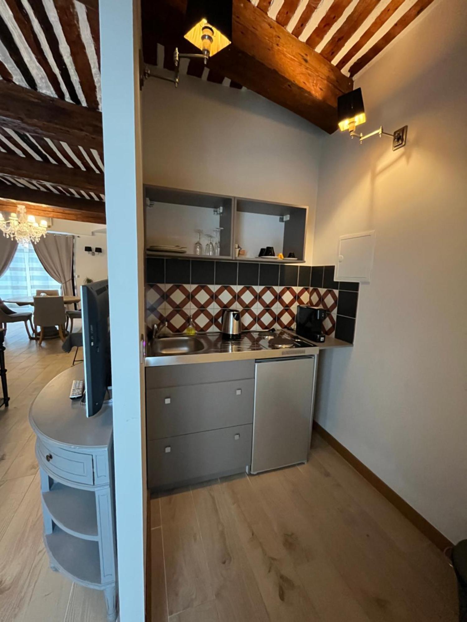 Maison D'Hotes Les Varietes Saint-Rémy-de-Provence Εξωτερικό φωτογραφία