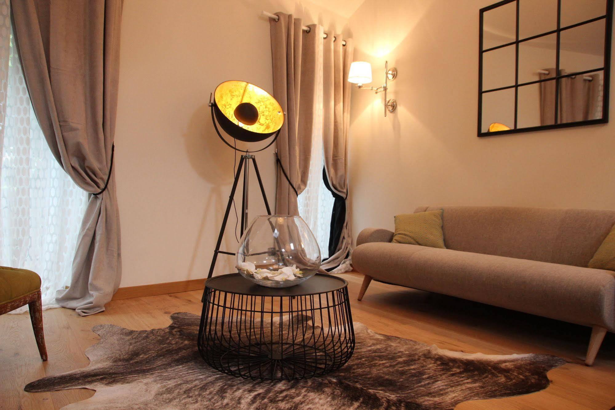 Maison D'Hotes Les Varietes Saint-Rémy-de-Provence Εξωτερικό φωτογραφία